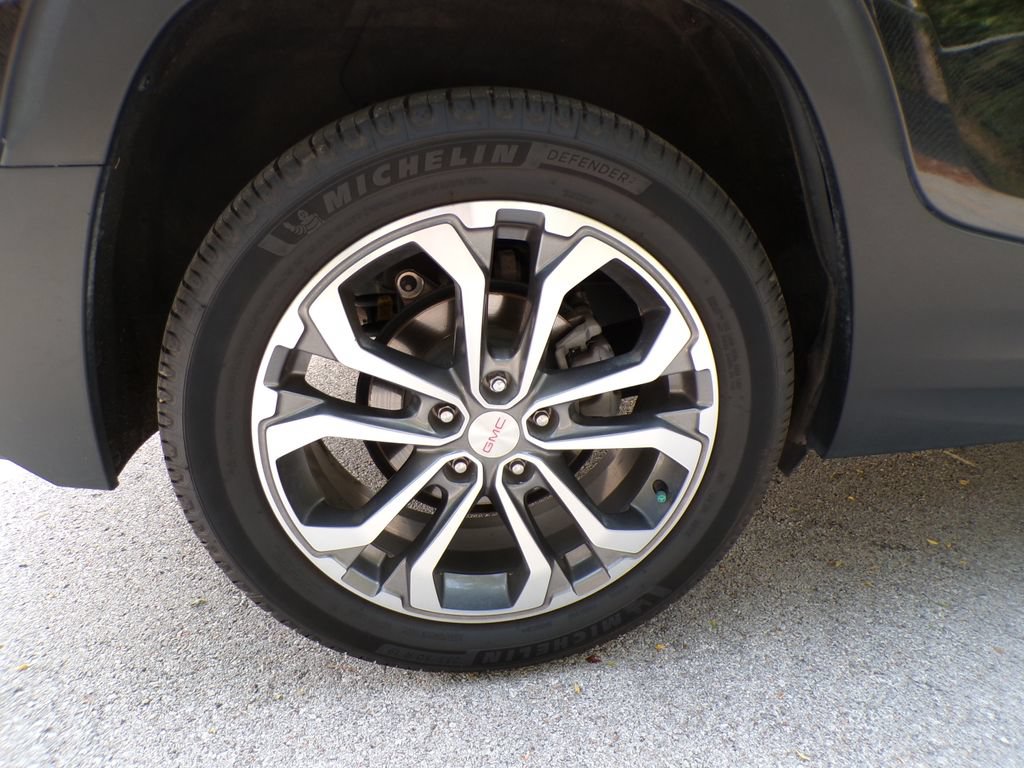 Used 2020 GMC Terrain SLT w/ Preferred Package AWD/4WD image 22