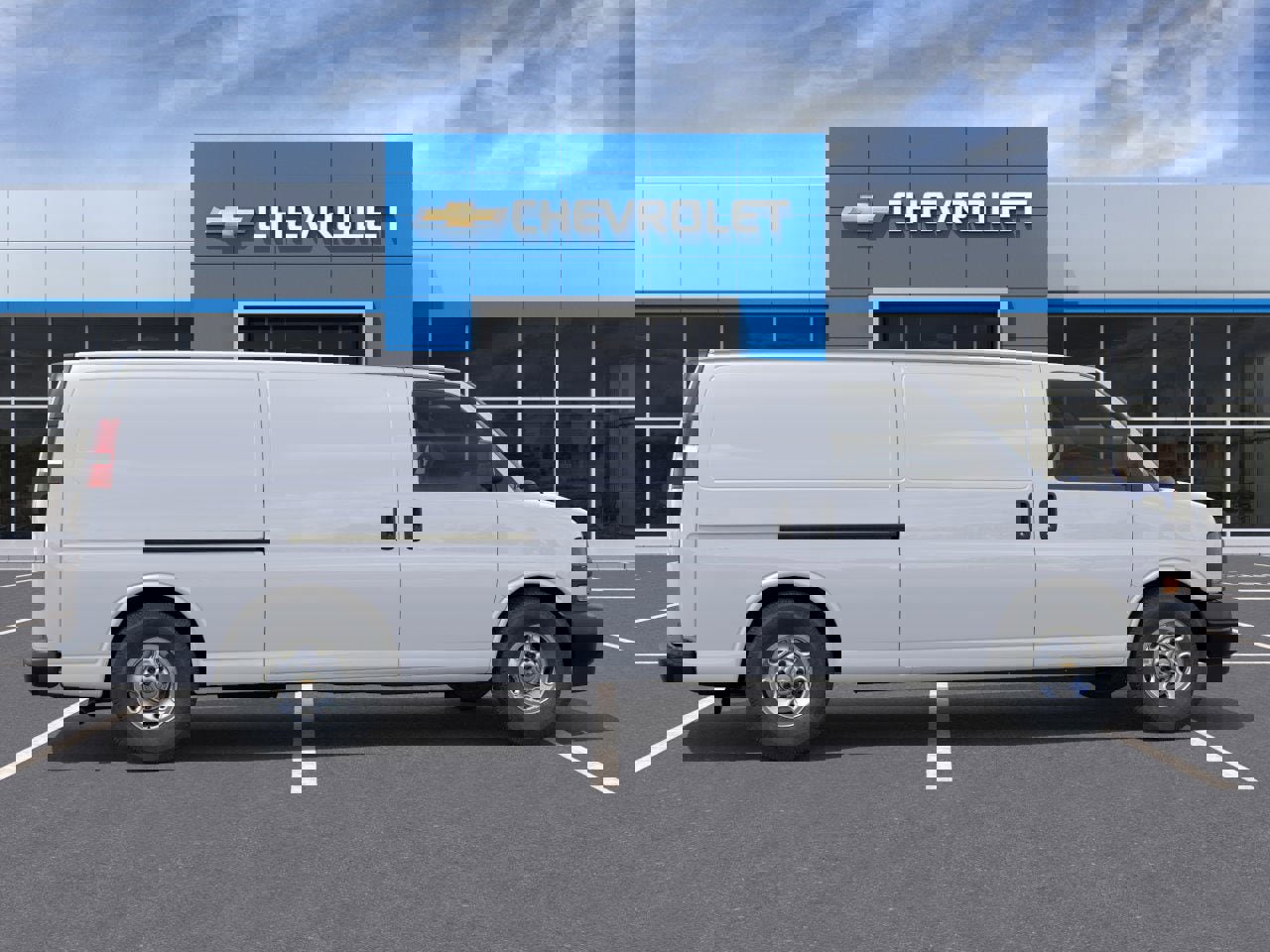 Used 2025 Chevrolet Express 2500 Extended w/ Driver Convenience Package image 18