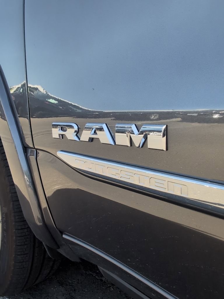 Used 2026 RAM 1500 Tungsten w/ Trailer Tow Group image 4