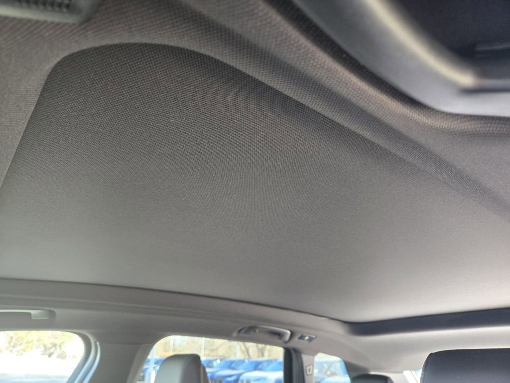 Certified 2025 BMW X3 xDrive30i w/ Convenience Package image 28