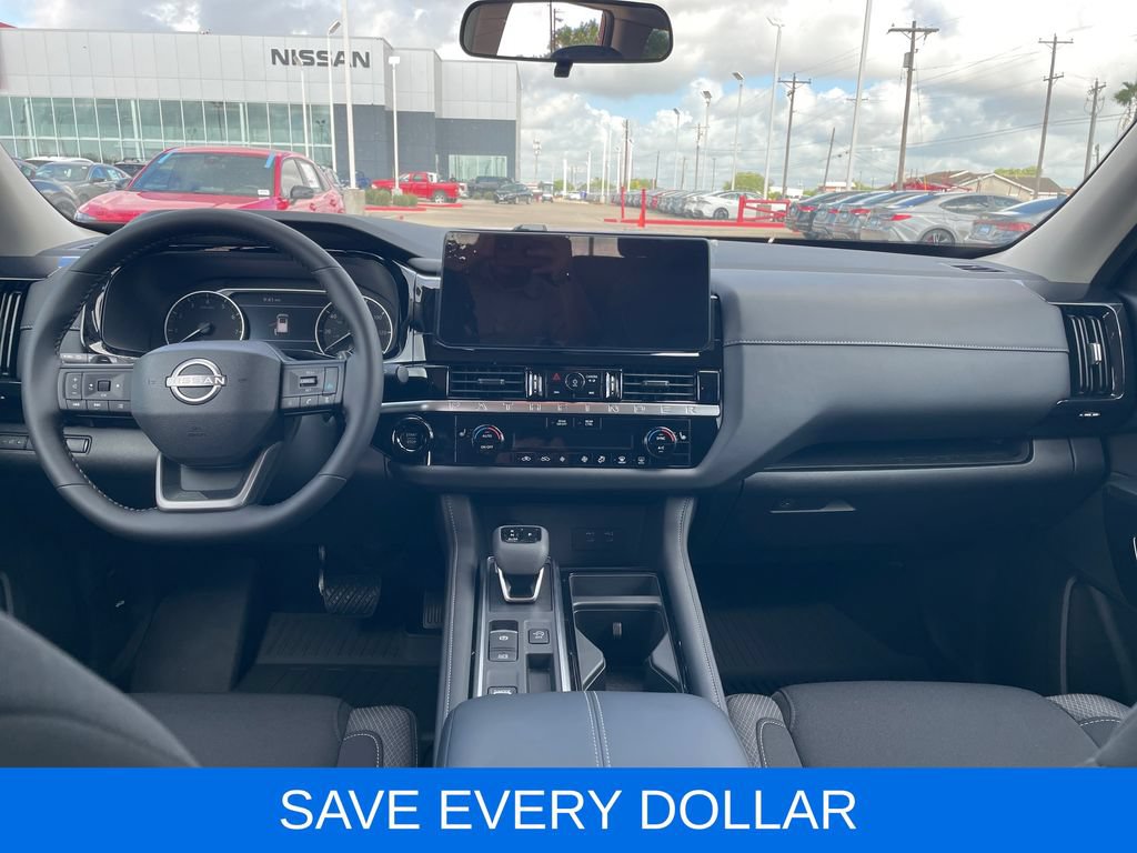 Used 2026 Nissan Pathfinder SV FWD image 12