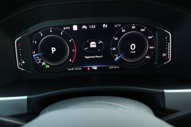 Used 2023 Volkswagen Atlas Cross Sport SEL R-Line image 12