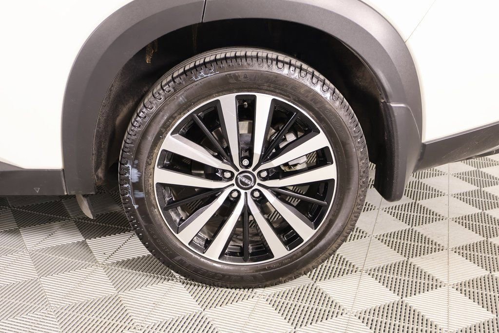 Used 2024 Nissan Pathfinder Platinum image 22