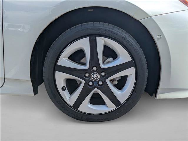 Used 2016 Toyota Prius Four Touring w/ Premium Convenience Package FWD image 22