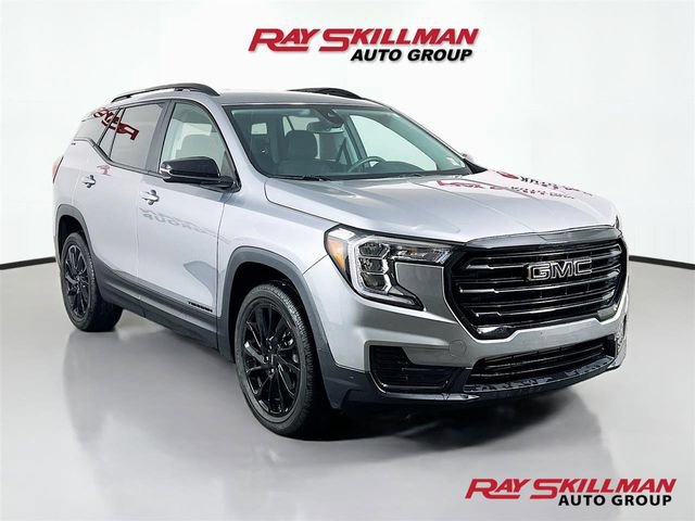 Used 2024 GMC Terrain SLE w/ Driver Convenience Package AWD/4WD image 1