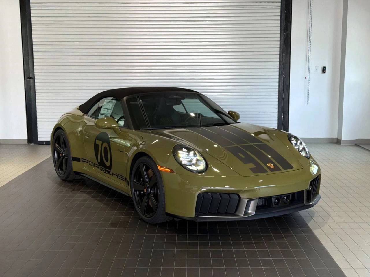 New 2026 Porsche 911 GTS RWD image 31