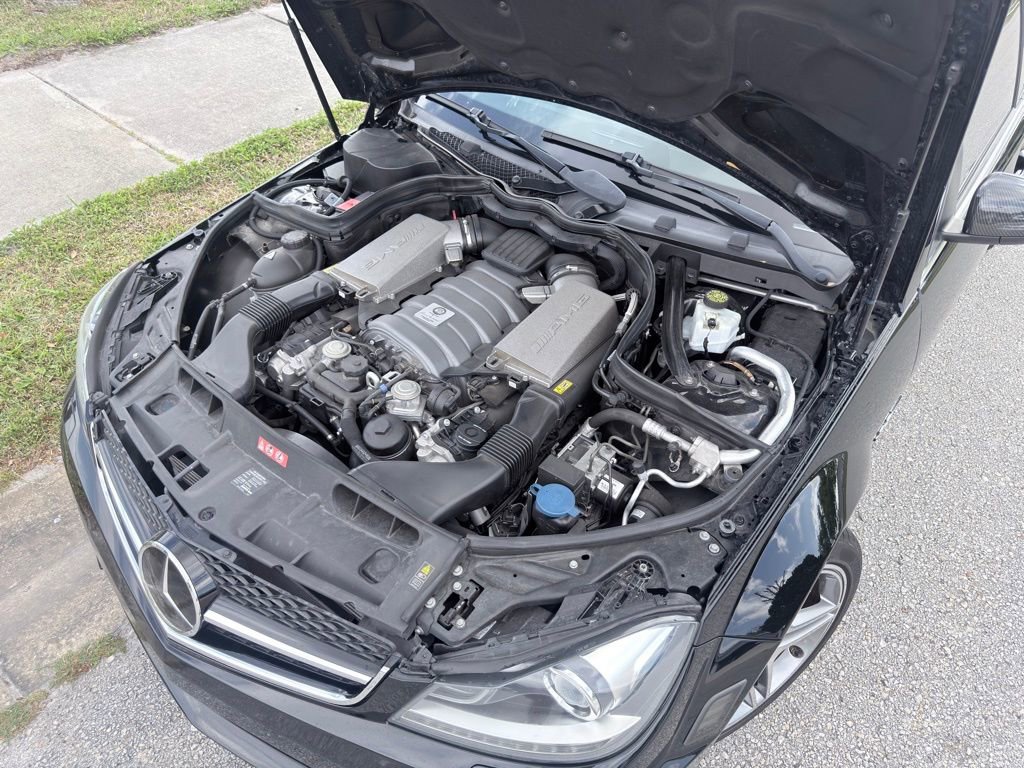 Used 2013 Mercedes-Benz C 63 AMG Sedan image 23
