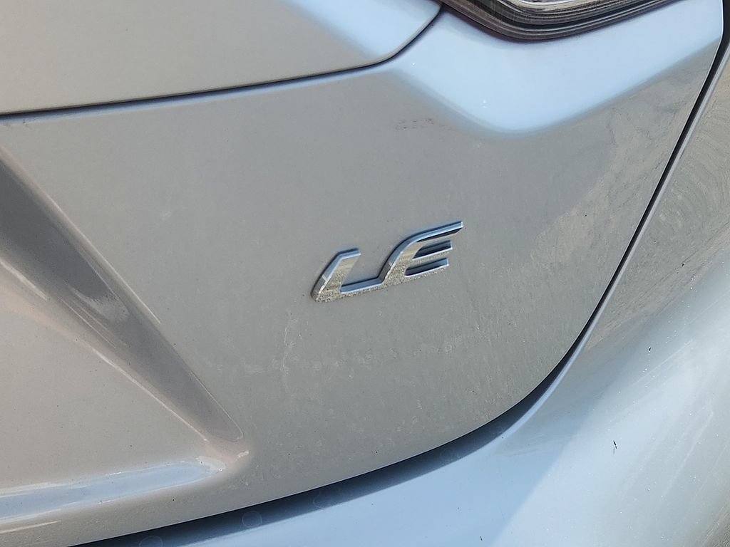 Used 2023 Toyota Corolla LE w/ Carpet Mat Package (TMS) FWD image 30