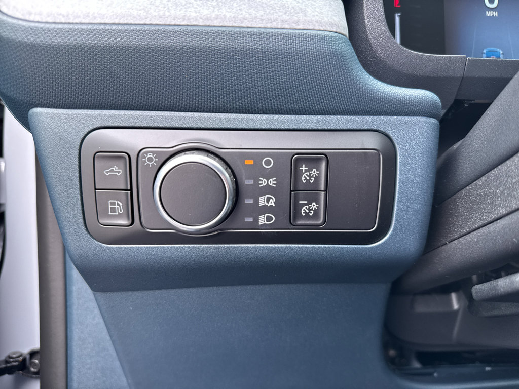 New 2025 Ford Maverick XLT image 26