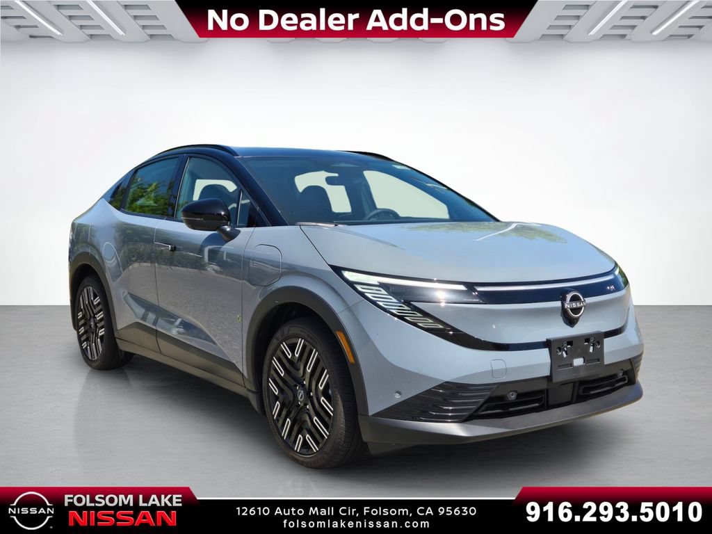New 2026 Nissan Leaf Platinum+ w/ Cargo Package (Platinum+)