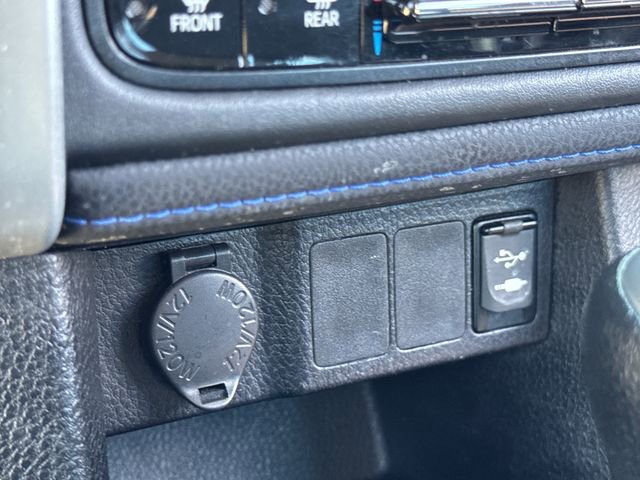 Used 2019 Toyota Corolla SE FWD image 28