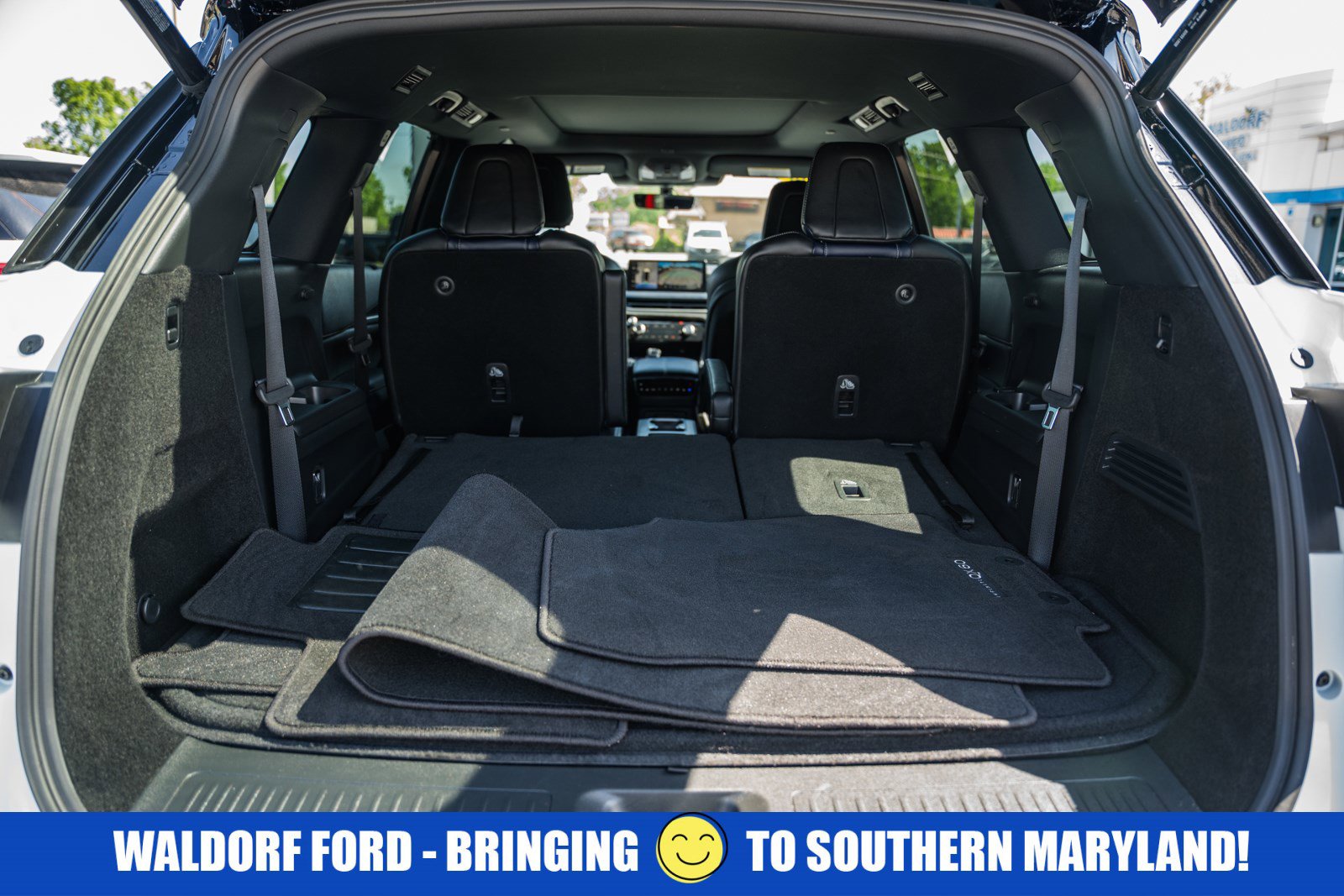 Used 2026 INFINITI QX60 Sport w/ Dark Cargo Package AWD/4WD image 10