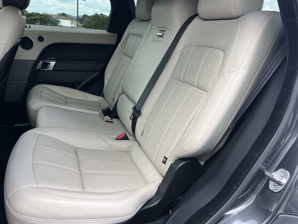 Used 2019 Land Rover Range Rover Sport Supercharged AWD/4WD image 10