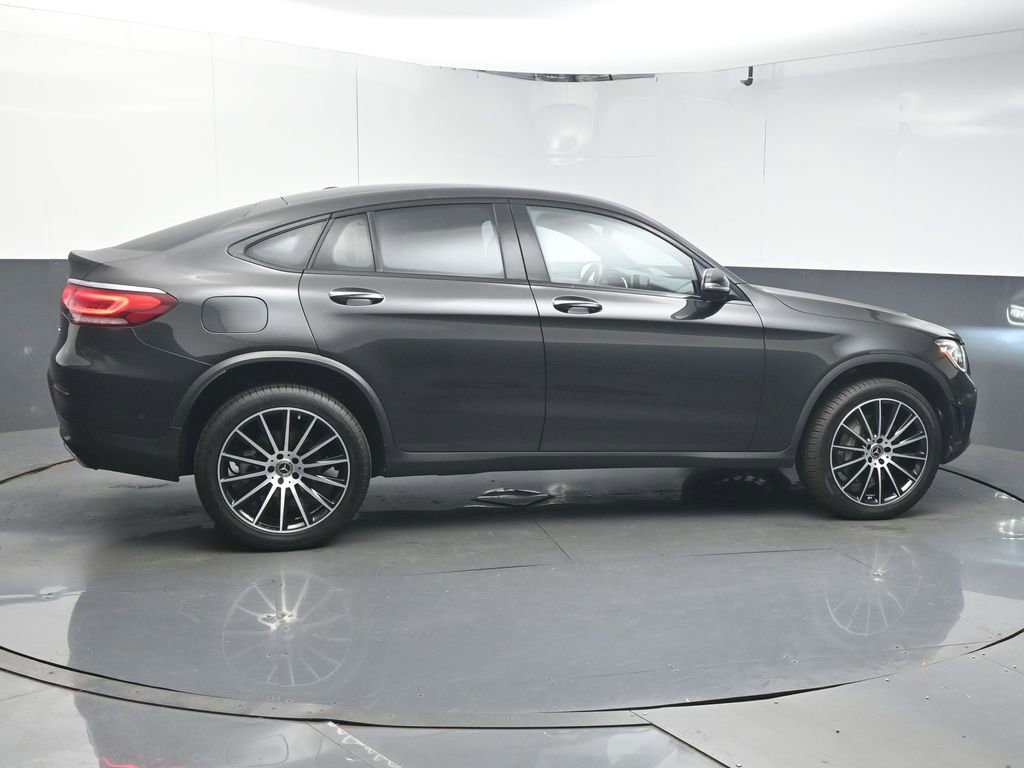 Used 2023 Mercedes-Benz GLC 300 4MATIC Coupe image 9