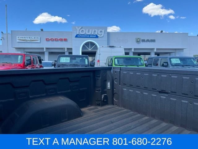Used 2025 GMC Sierra 1500 Elevation w/ Elevation Premium Package AWD/4WD image 36
