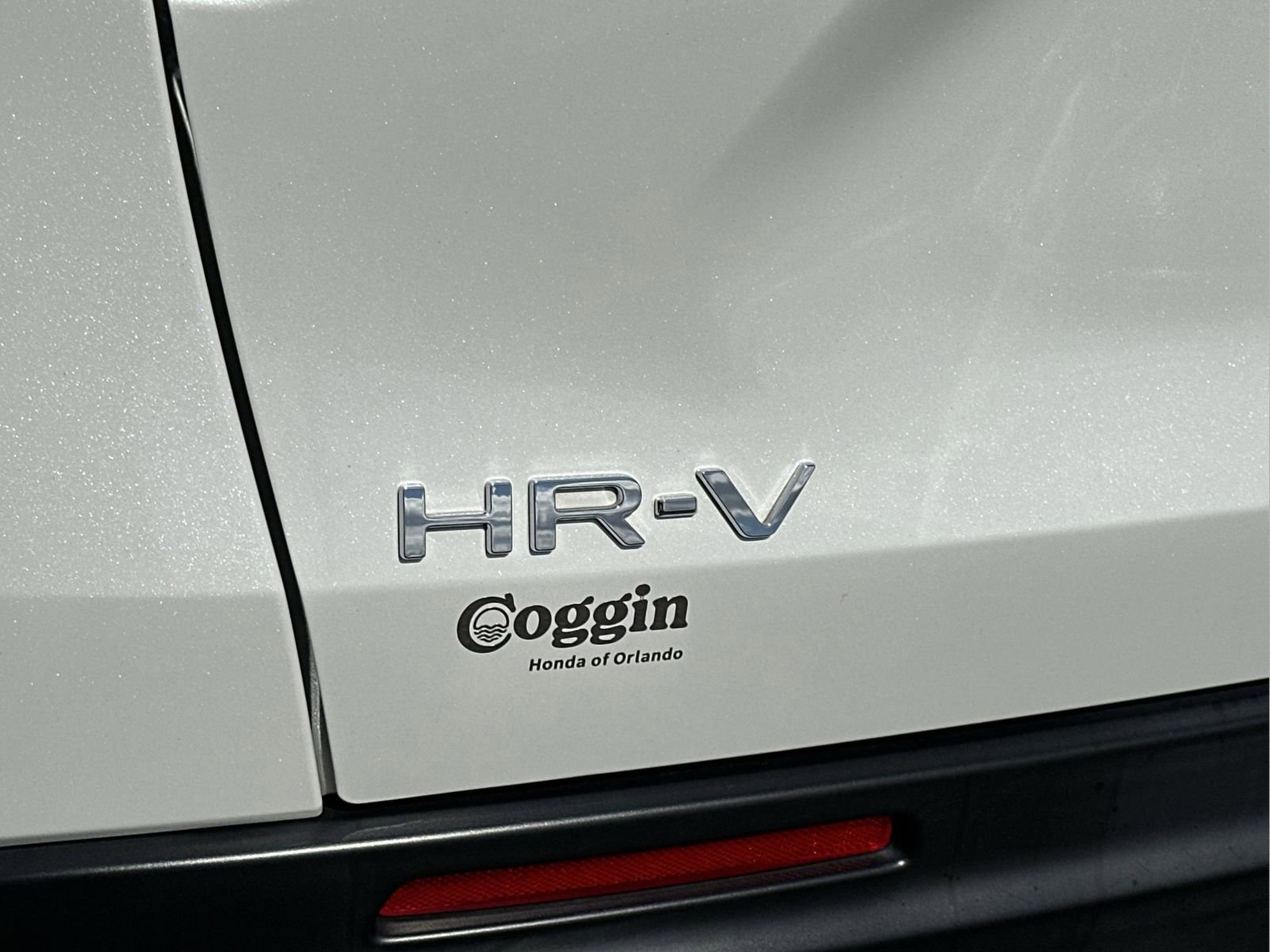 Certified 2023 Honda HR-V Sport image 28