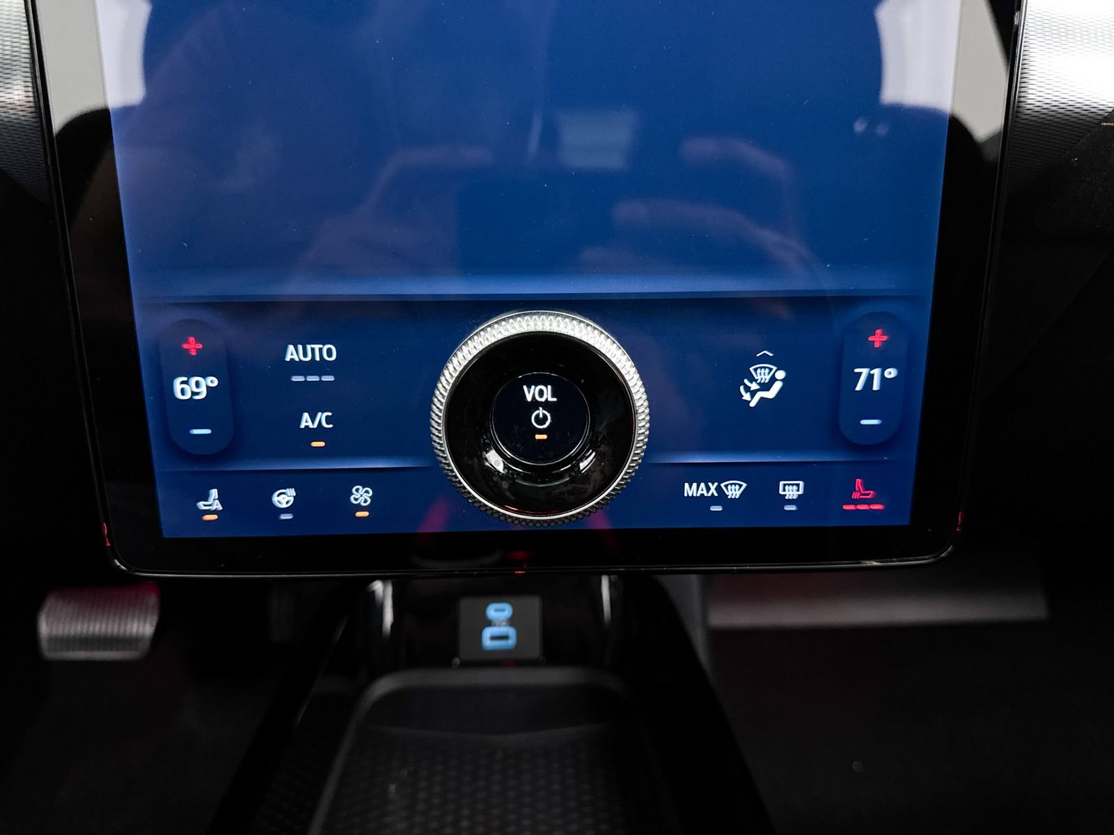 Used 2022 Ford Mustang Mach-E GT AWD/4WD image 25