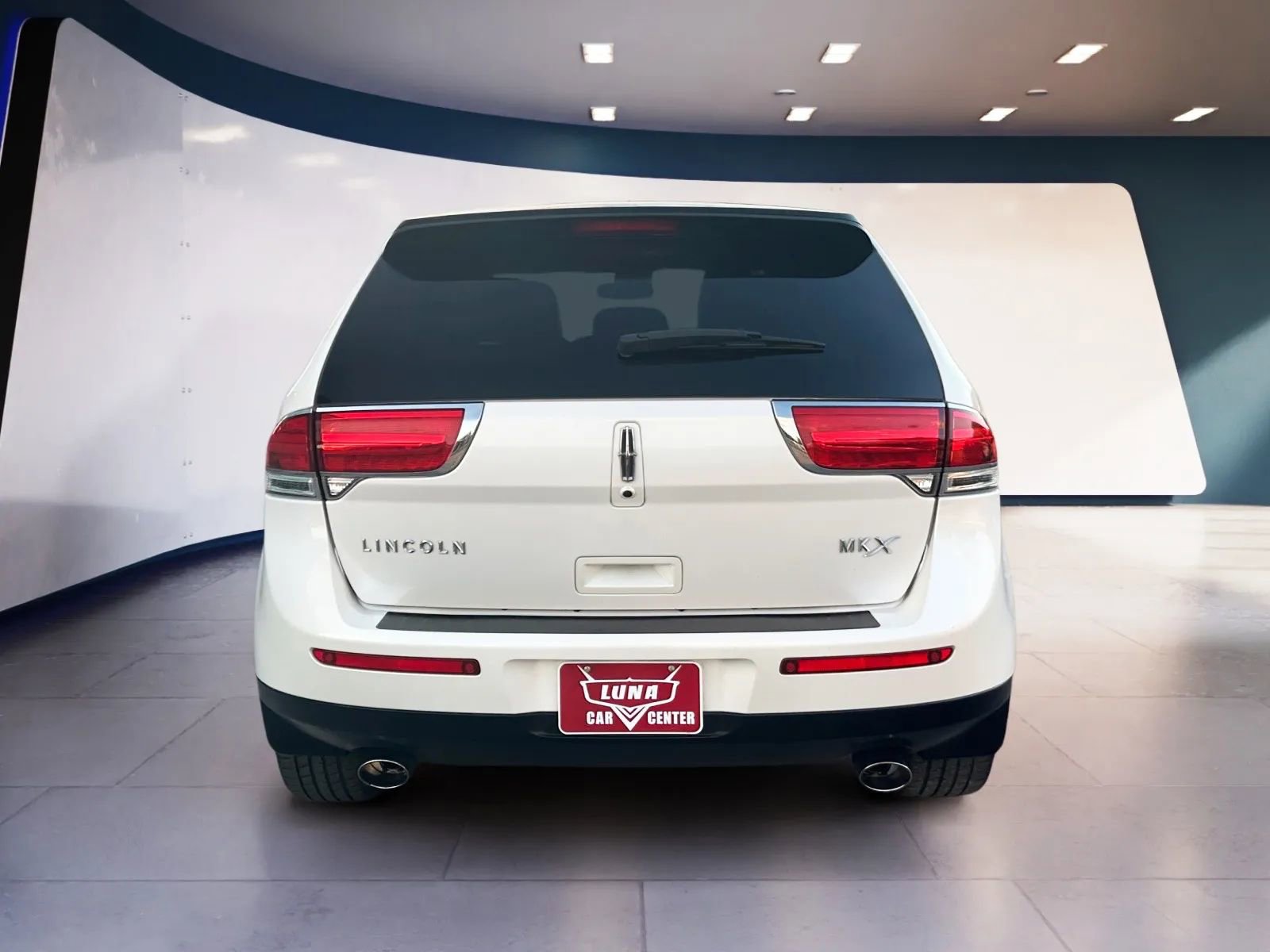 Used 2015 Lincoln MKX FWD w/ Equipment Group 102A image 4