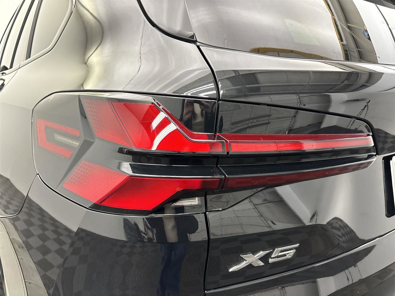 New 2026 BMW X5 xDrive50e image 19