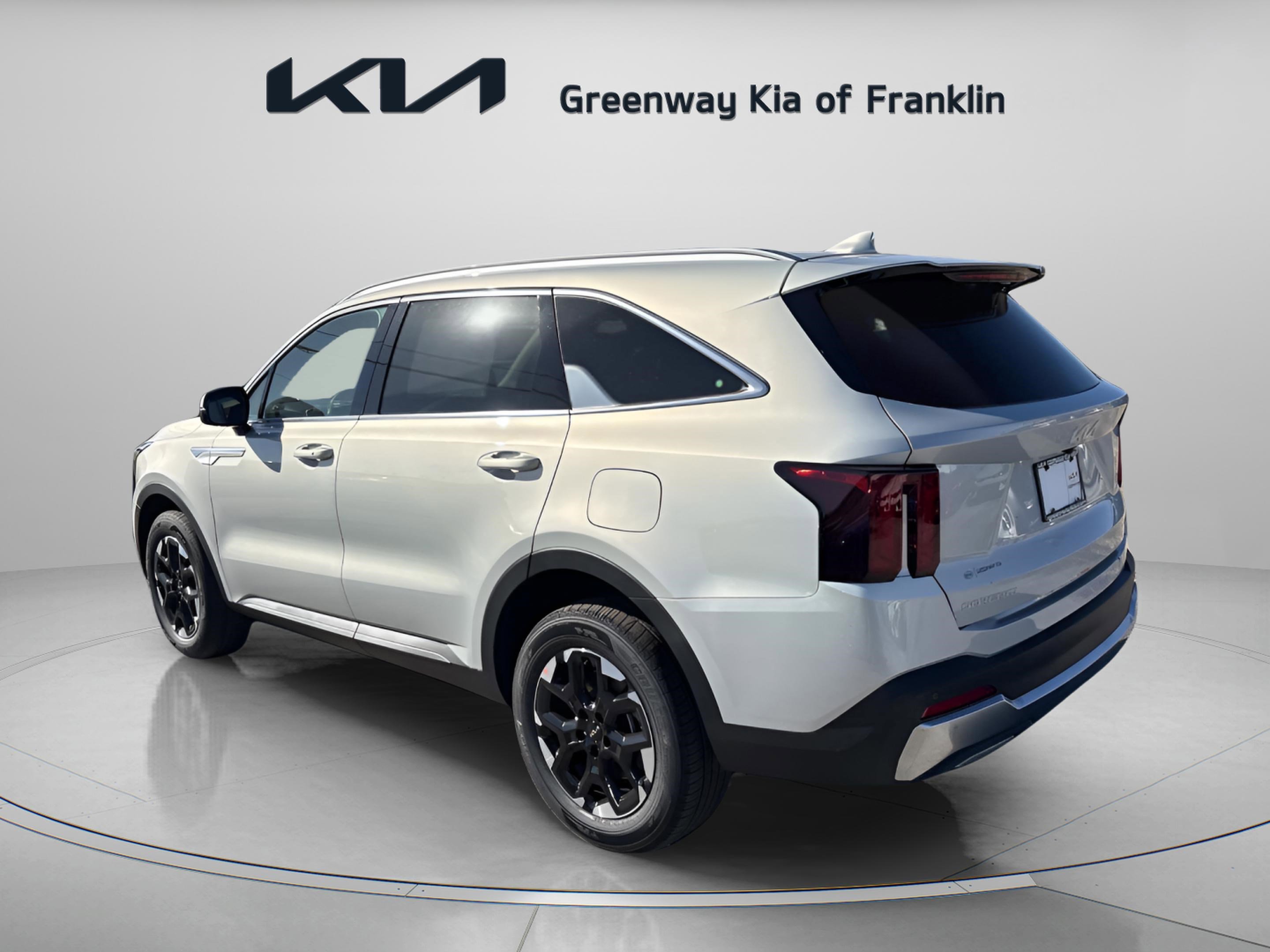 New 2026 Kia Sorento S image 5