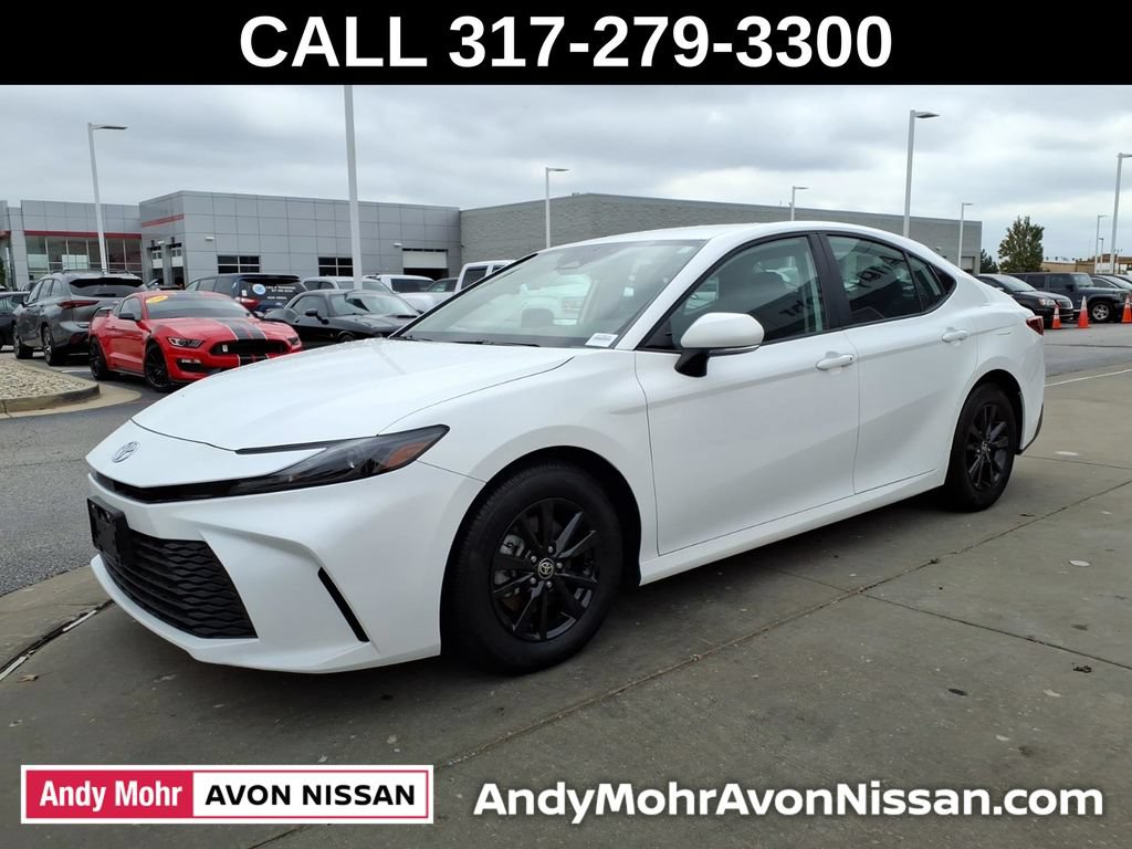 Used 2025 Toyota Camry LE FWD image 4