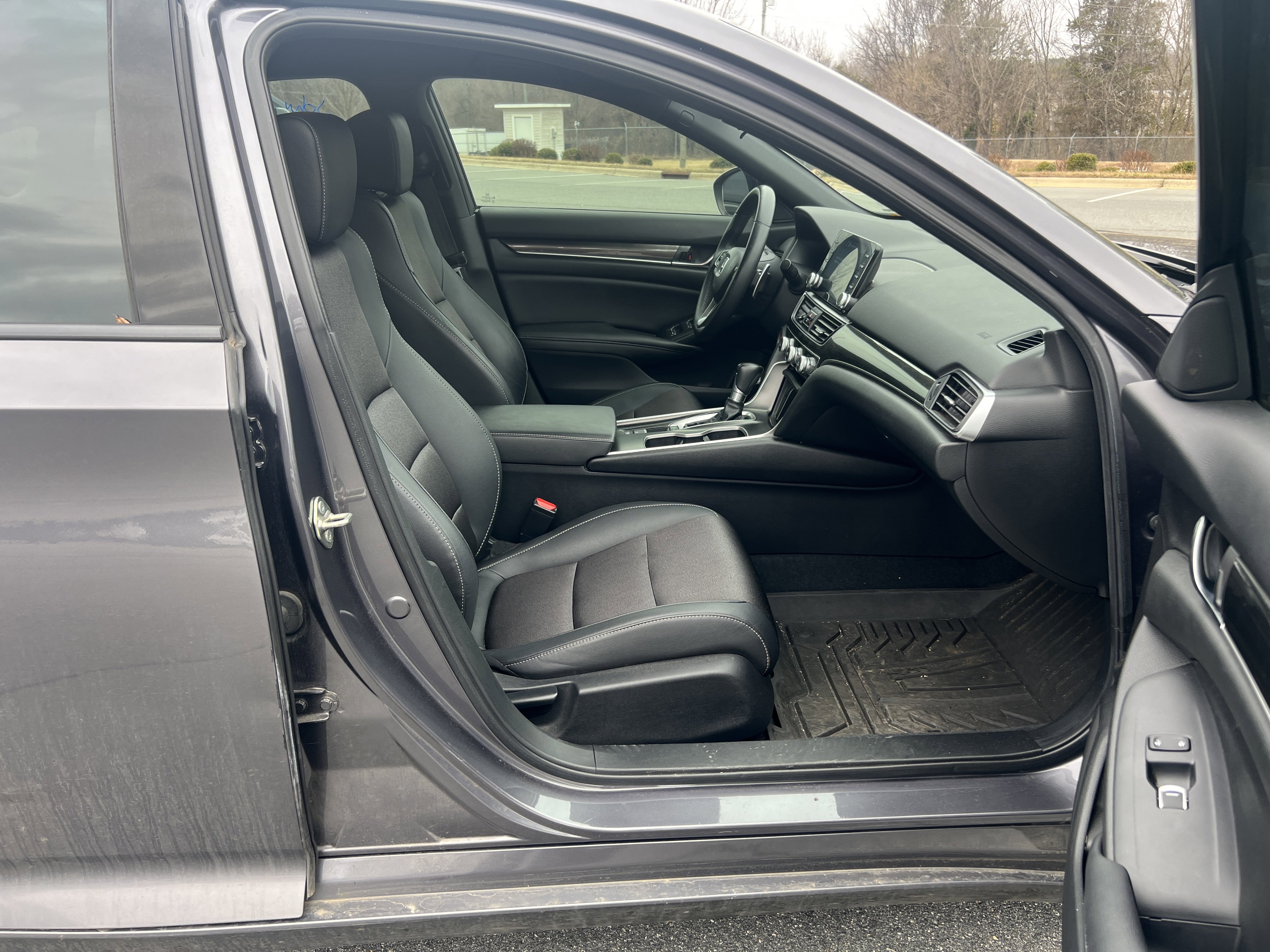 Used 2019 Honda Accord Sport image 26