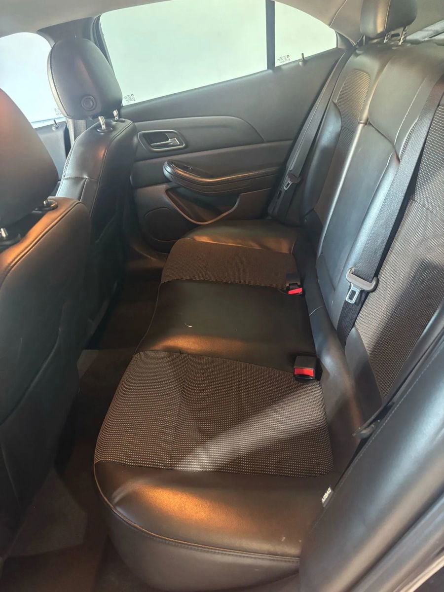 Used 2016 Chevrolet Malibu LT w/ Power Convenience Package image 11