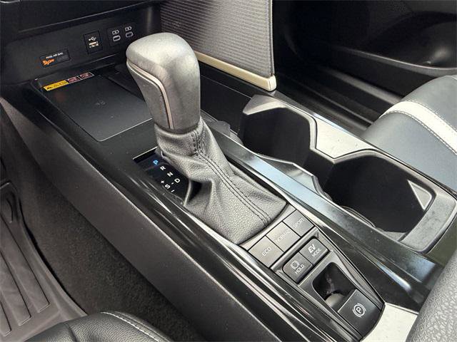 Certified 2025 Toyota Camry SE w/ Multimedia Upgrade Package image 16