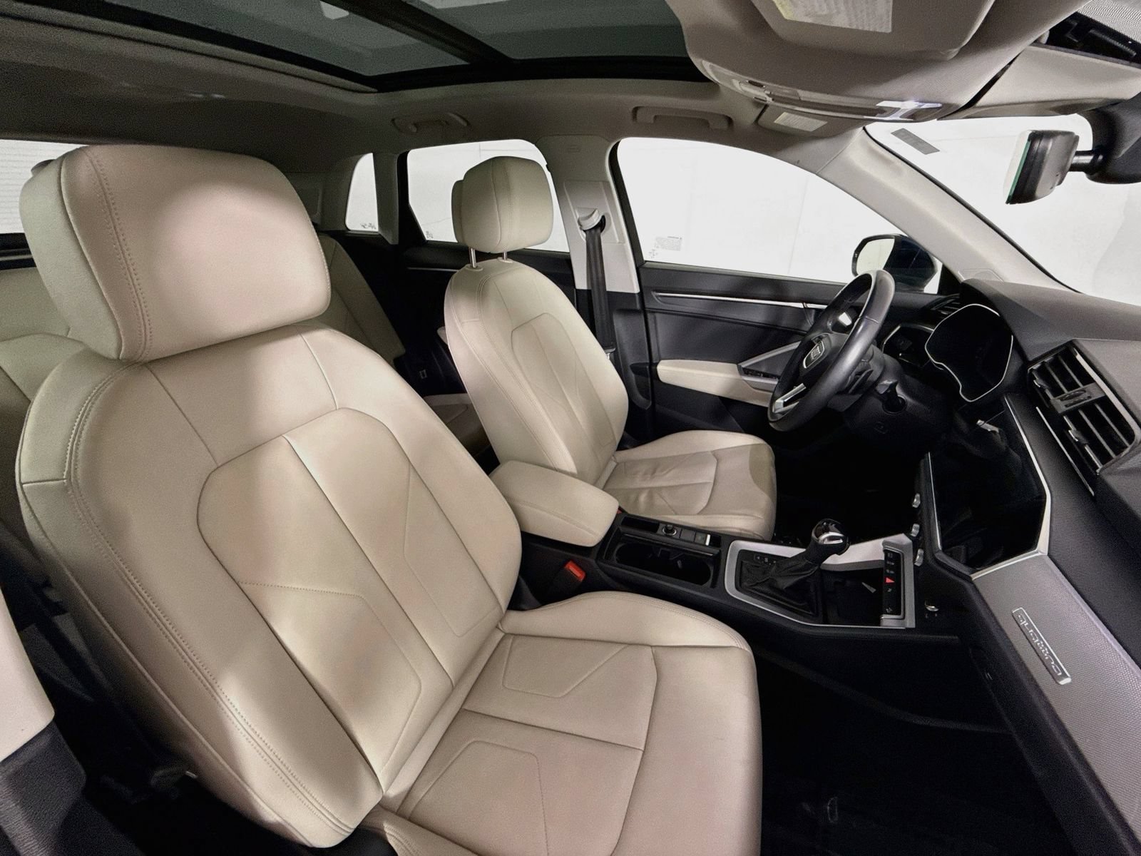 Certified 2024 Audi Q3 2.0T Premium AWD/4WD image 26