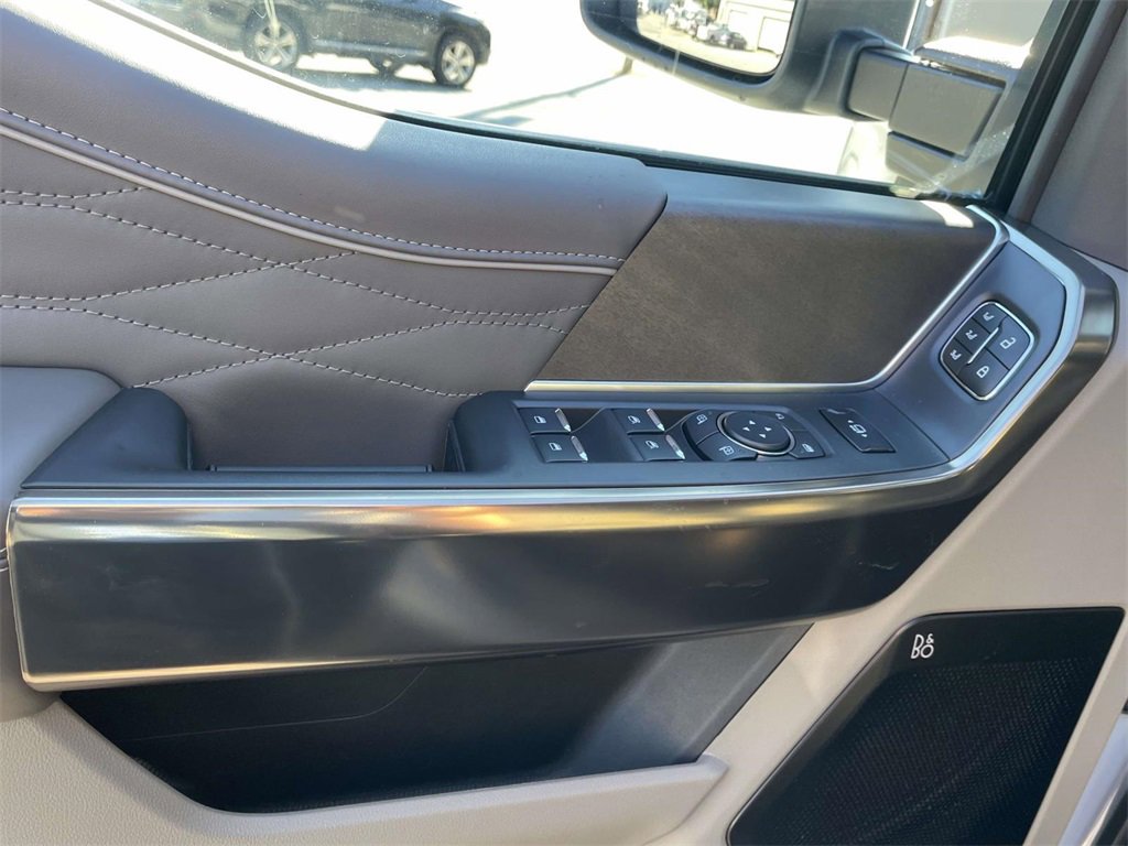 New 2026 Ford F250 Platinum image 17