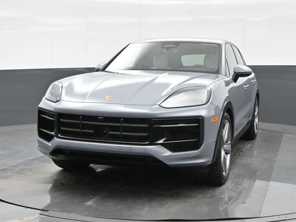 New 2026 Porsche Cayenne GTS image 12