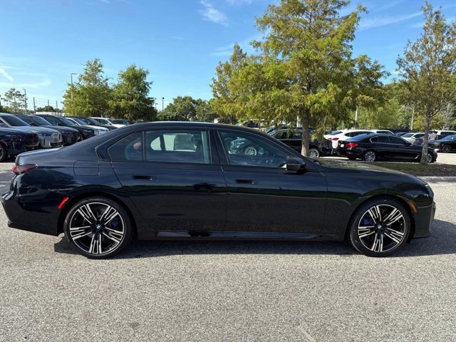 New 2025 BMW 740i w/ Premium Package image 4