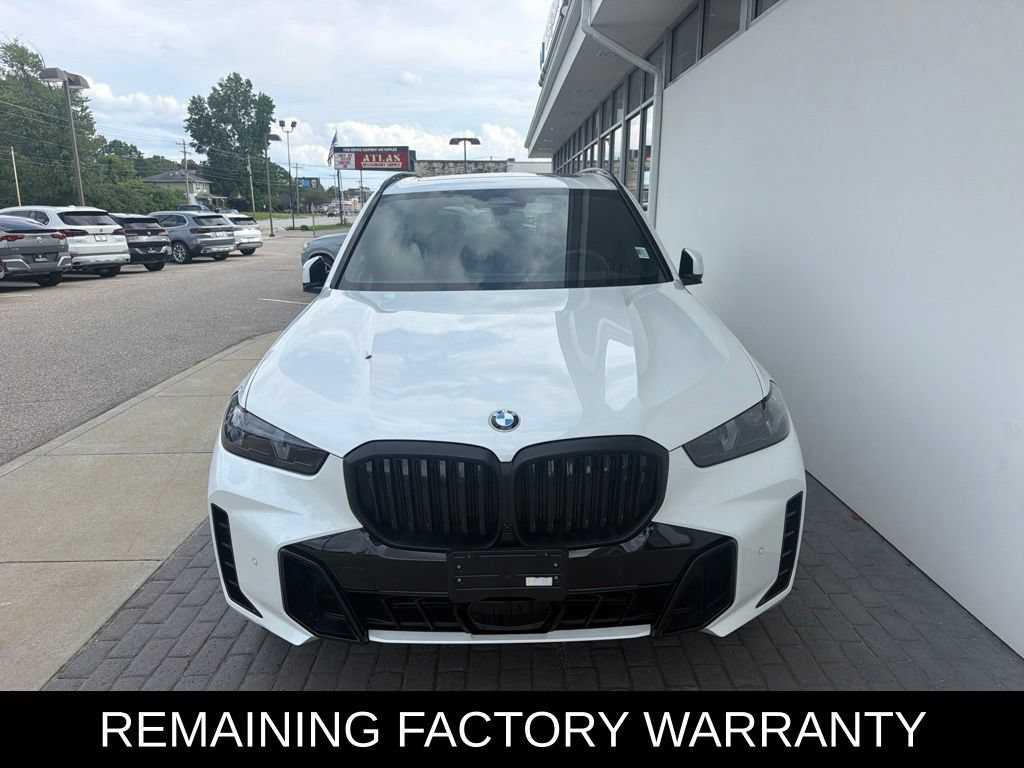 Used 2025 BMW X5 xDrive40i w/ Executive Package AWD/4WD image 2