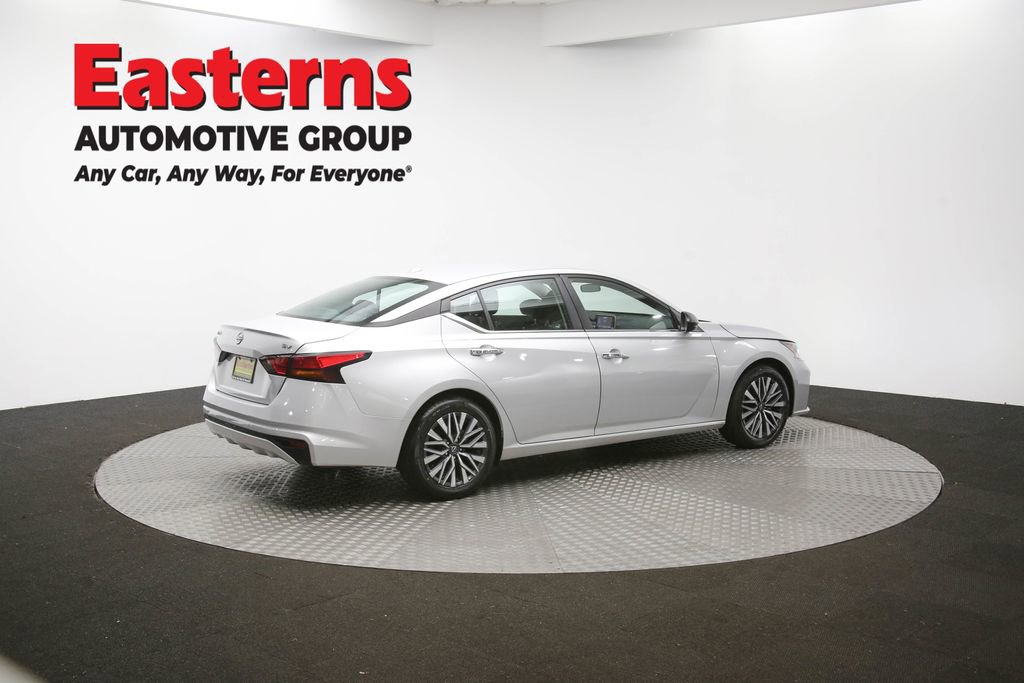 Used 2024 Nissan Altima 2.5 SV image 39
