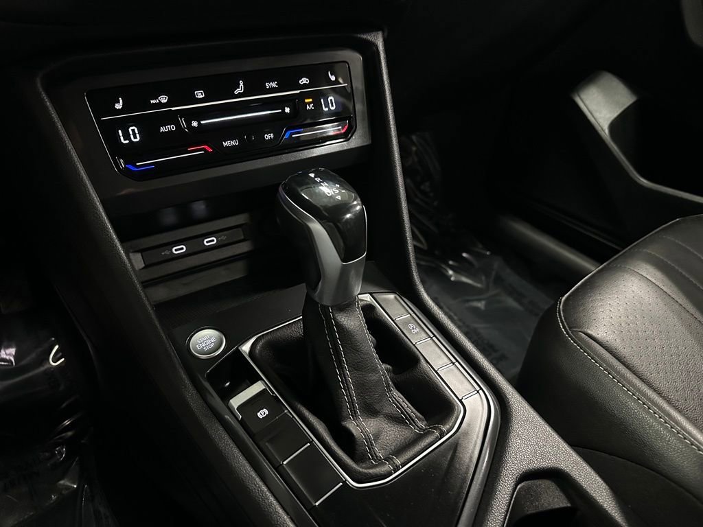 Used 2022 Volkswagen Tiguan SE FWD image 23