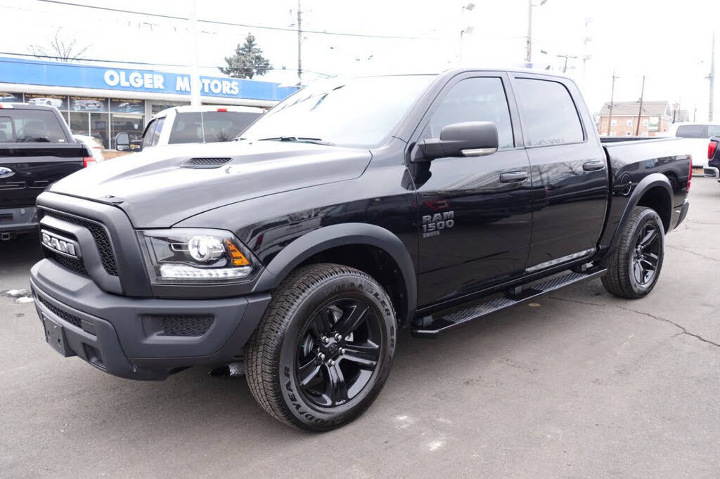 Used 2023 RAM 1500 Warlock AWD/4WD image 3