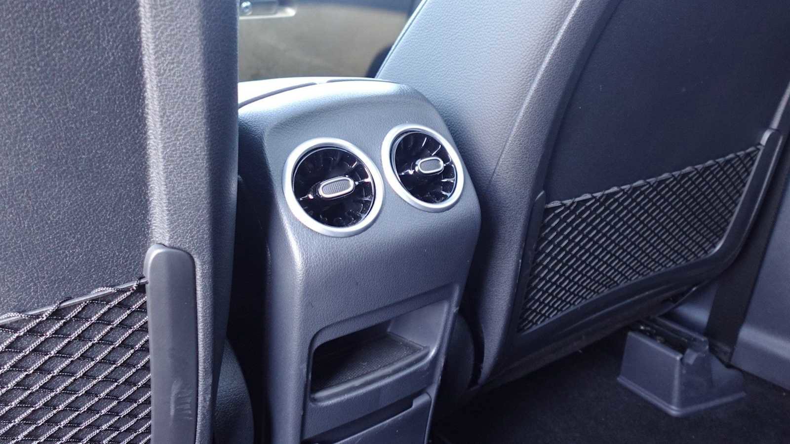 Used 2026 Mercedes-Benz GLB 250 4MATIC image 28