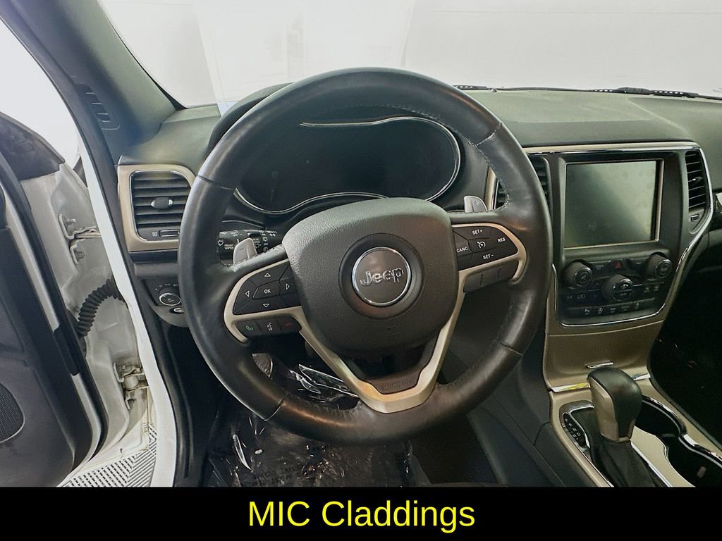 Used 2016 Jeep Grand Cherokee Laredo 75th Anniversary image 16