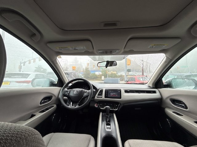 Used 2016 Honda HR-V EX image 25