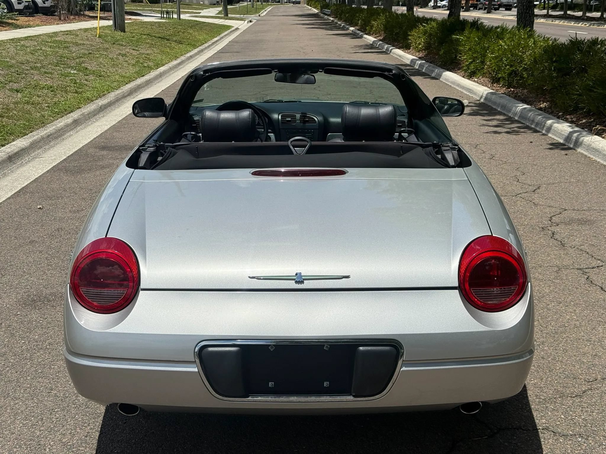 Used 2004 Ford Thunderbird RWD image 8