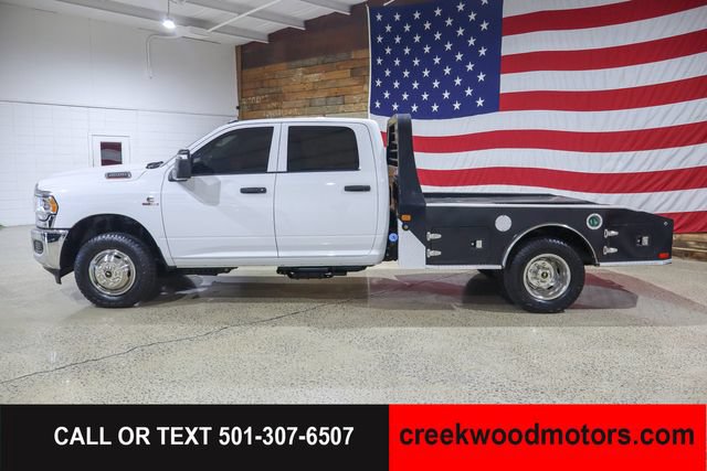 Used 2024 RAM 3500 Tradesman w/ Chrome Appearance Group AWD/4WD image 6