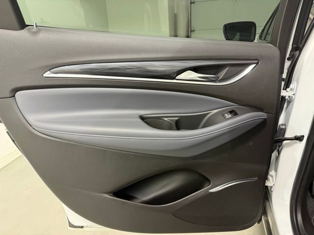 Certified 2024 Buick Enclave Essence image 23