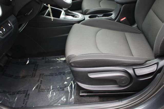 Used 2024 Kia Forte LXS w/ LXS Technology Package FWD image 19