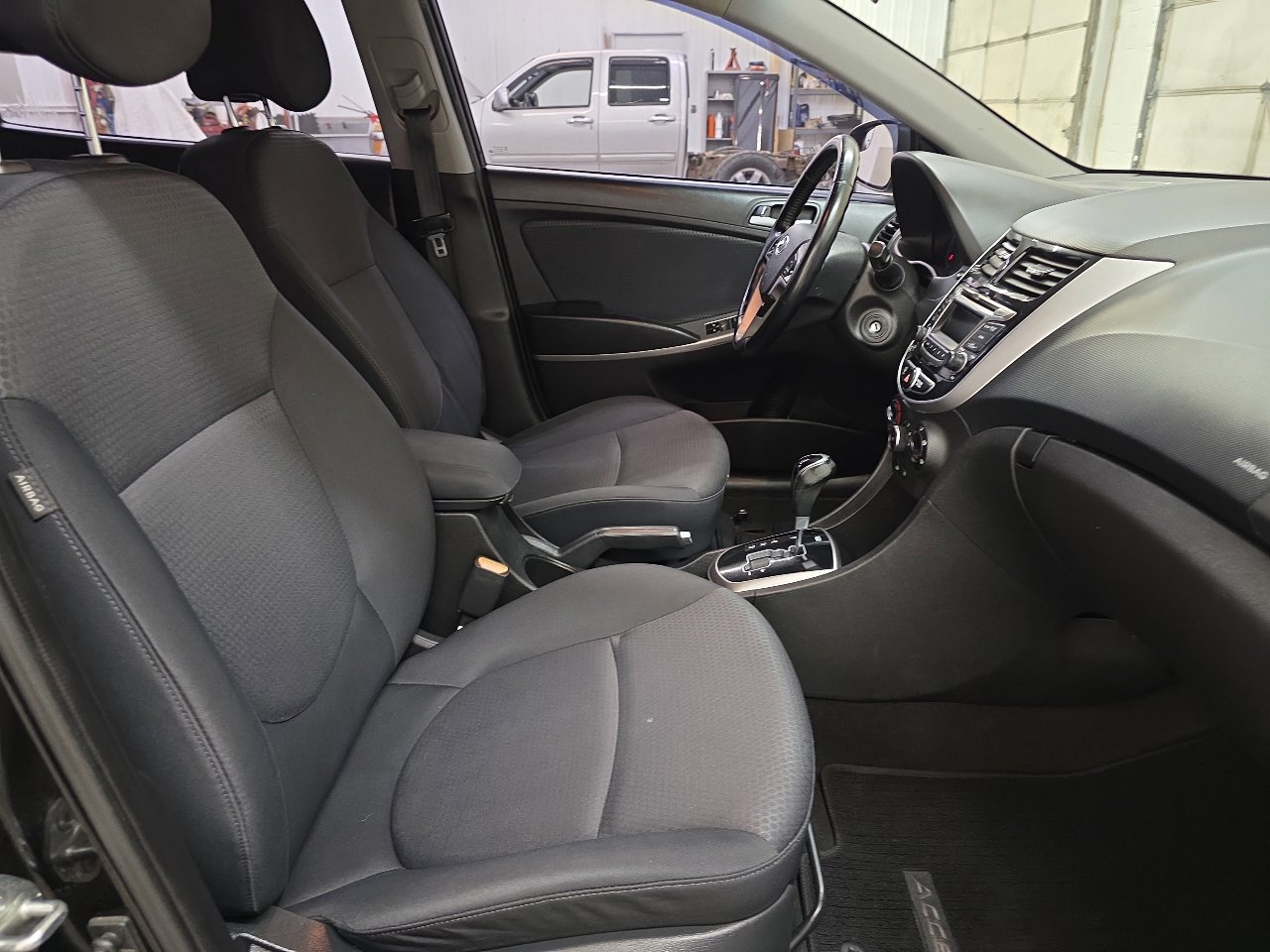 Used 2015 Hyundai Accent Sport image 36