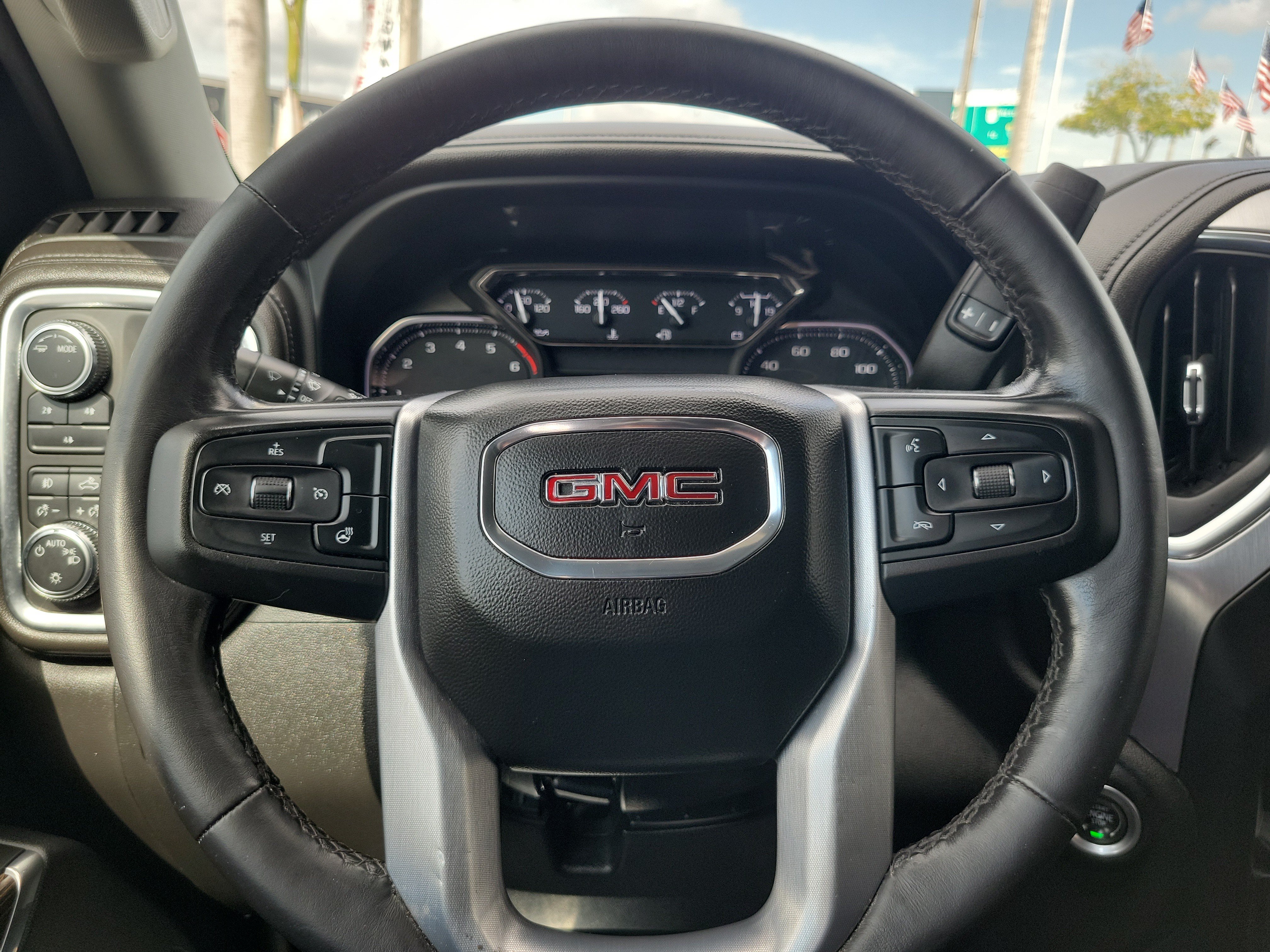 Used 2022 GMC Sierra 2500 SLE w/ SLE Convenience Package AWD/4WD image 16