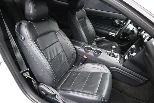 Used 2018 Ford Mustang GT Premium w/ Equipment Group 401A RWD image 16