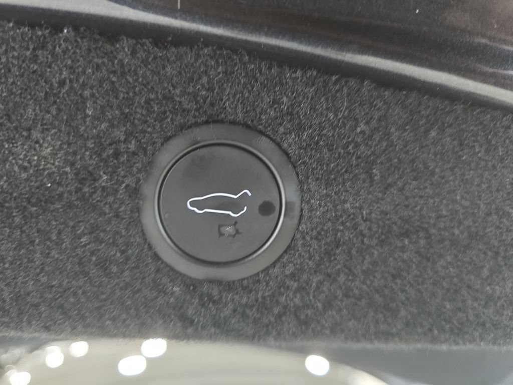 Used 2024 Tesla Model 3 Standard Range RWD image 26