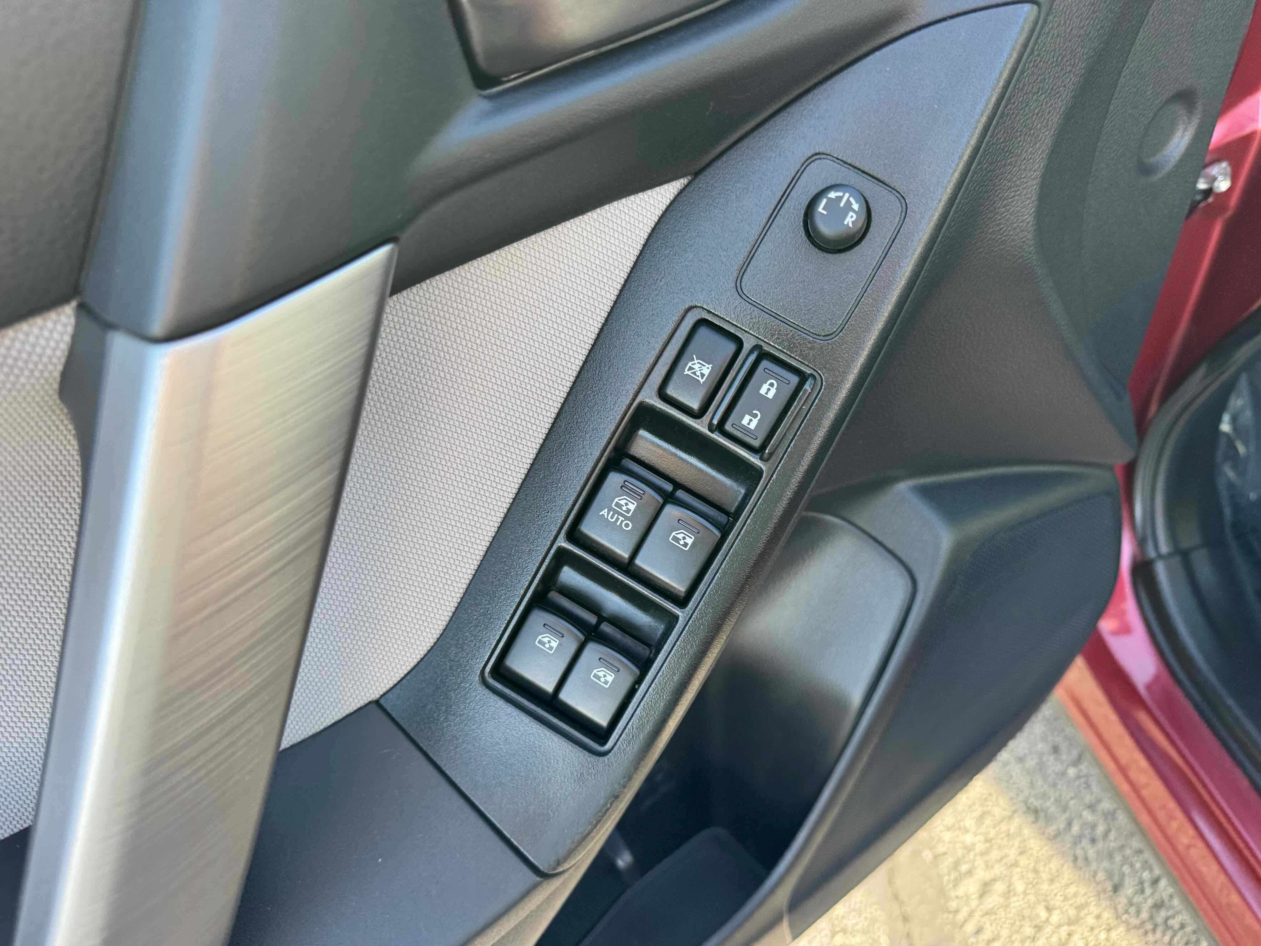 Used 2016 Subaru Forester 2.5i Premium image 17