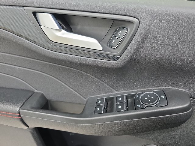 Used 2023 Ford Escape ST-Line w/ Tech Pack #1 FWD image 28