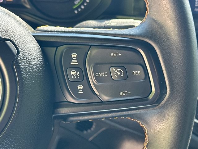 Used 2024 Jeep Wrangler Unlimited w/ Convenience Group AWD/4WD image 28